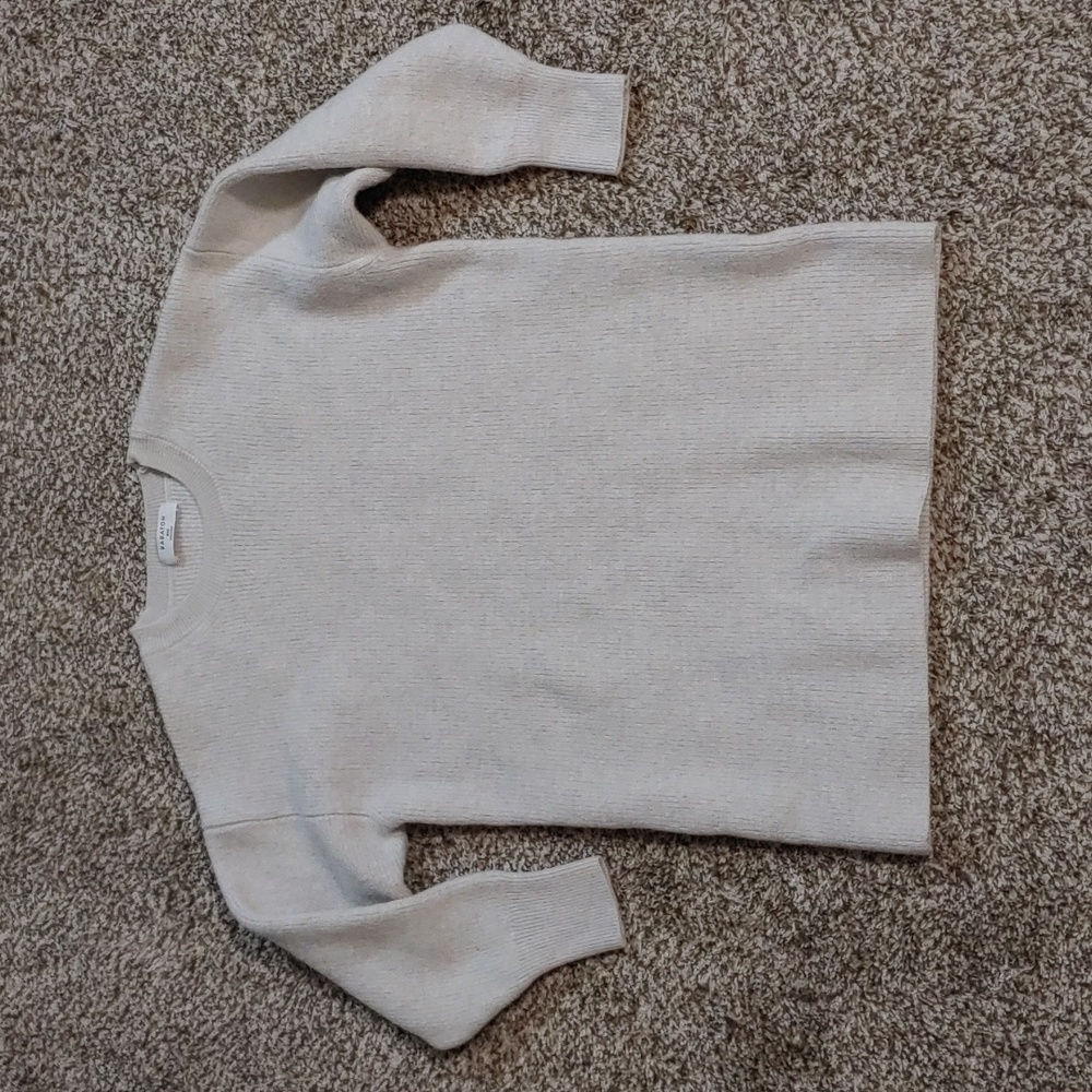 Aritzia Babaton Wool Sweater Women's Oatmeal Beige Minimal Crewneck Size 2XS